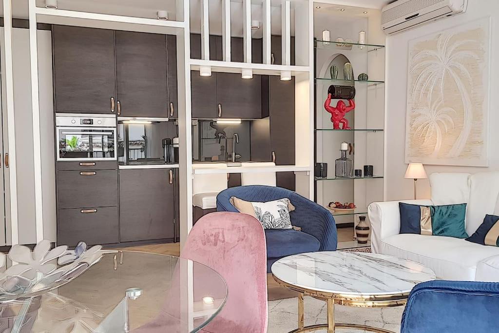 Appartement Style Architecte Proche De La Plage Cannes Bagian luar foto