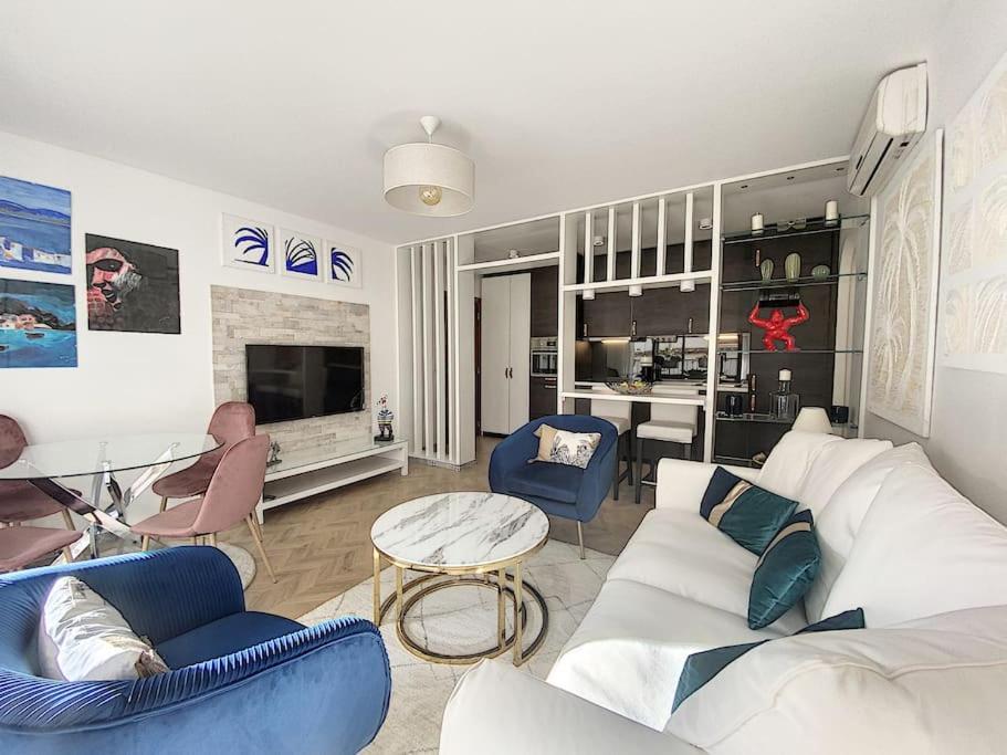 Appartement Style Architecte Proche De La Plage Cannes Bagian luar foto